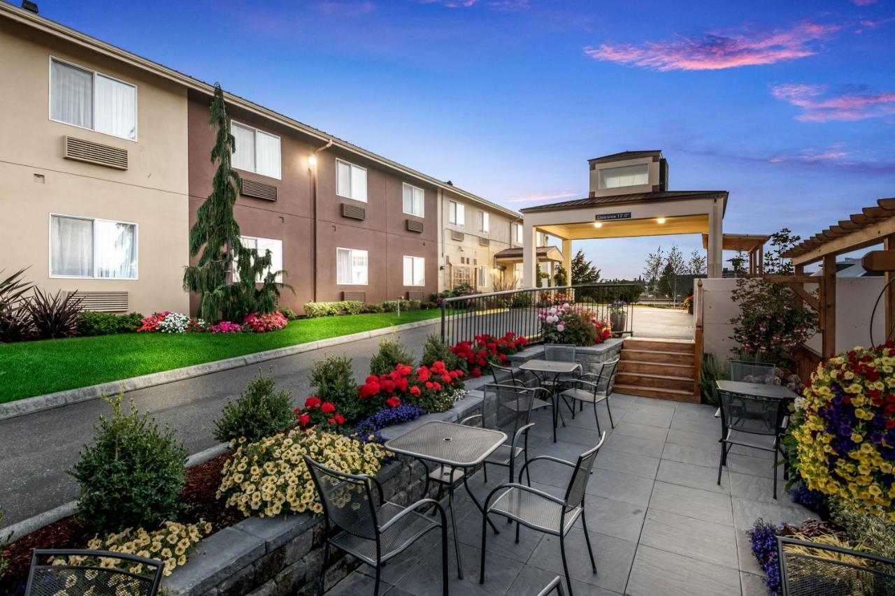 Red Lion Inn & Suites Sequim At Olympic National Park Εξωτερικό φωτογραφία