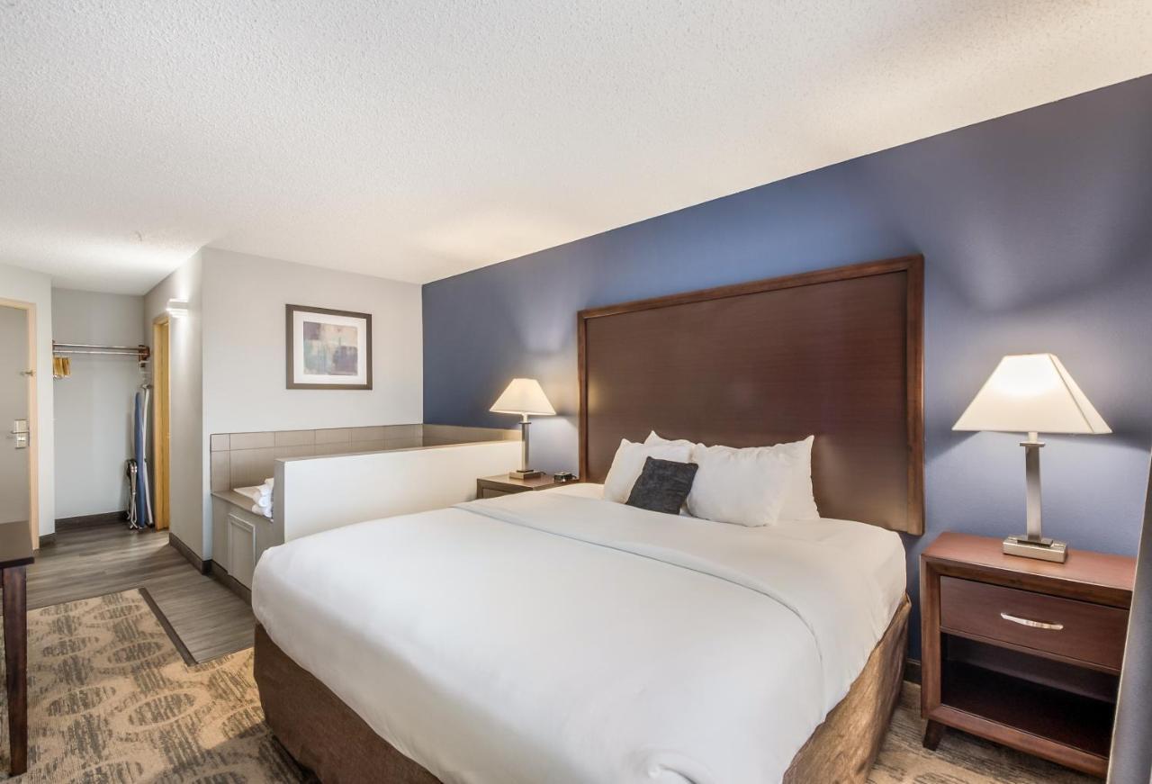 Red Lion Inn & Suites Sequim At Olympic National Park Εξωτερικό φωτογραφία