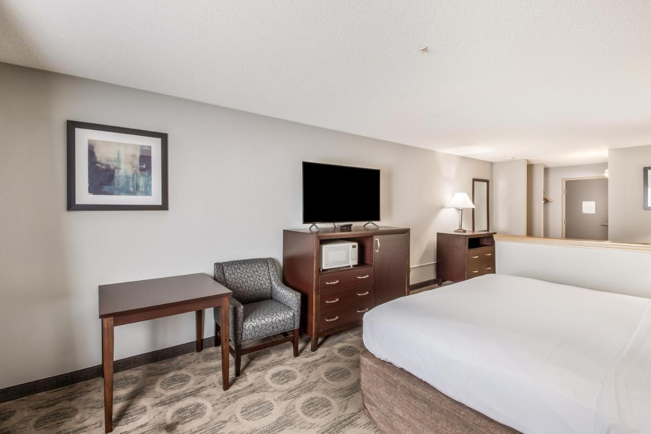 Red Lion Inn & Suites Sequim At Olympic National Park Εξωτερικό φωτογραφία