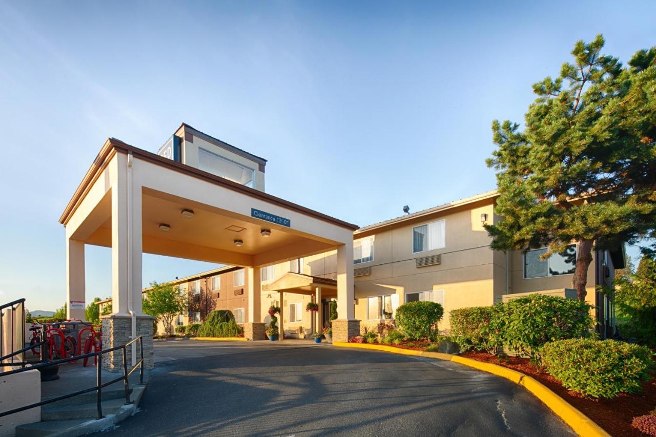 Red Lion Inn & Suites Sequim At Olympic National Park Εξωτερικό φωτογραφία